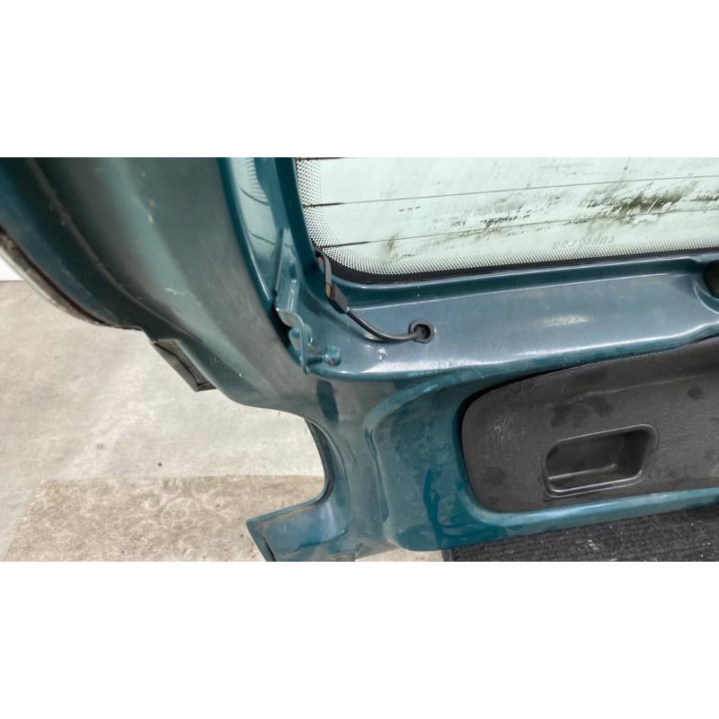 Malle/Hayon arriere PEUGEOT 206 Photo n°10