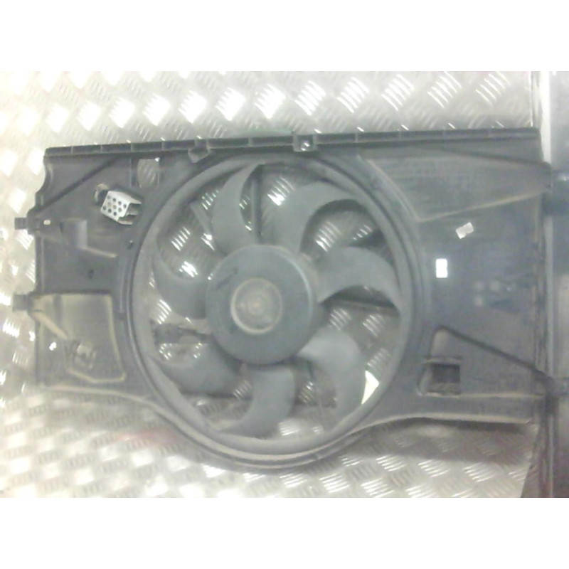 Moto ventilateur radiateur RENAULT LAGUNA 3 Photo n°3