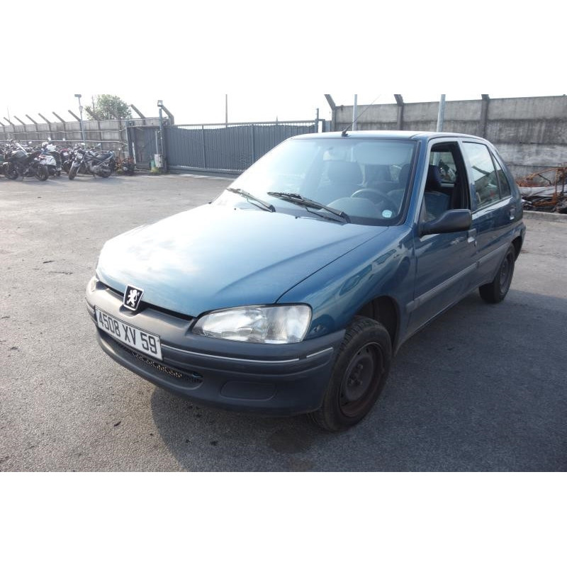 Aile avant gauche PEUGEOT 106 Photo n°10