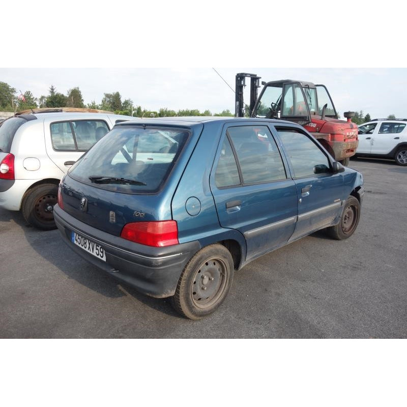 Aile avant gauche PEUGEOT 106 Photo n°12