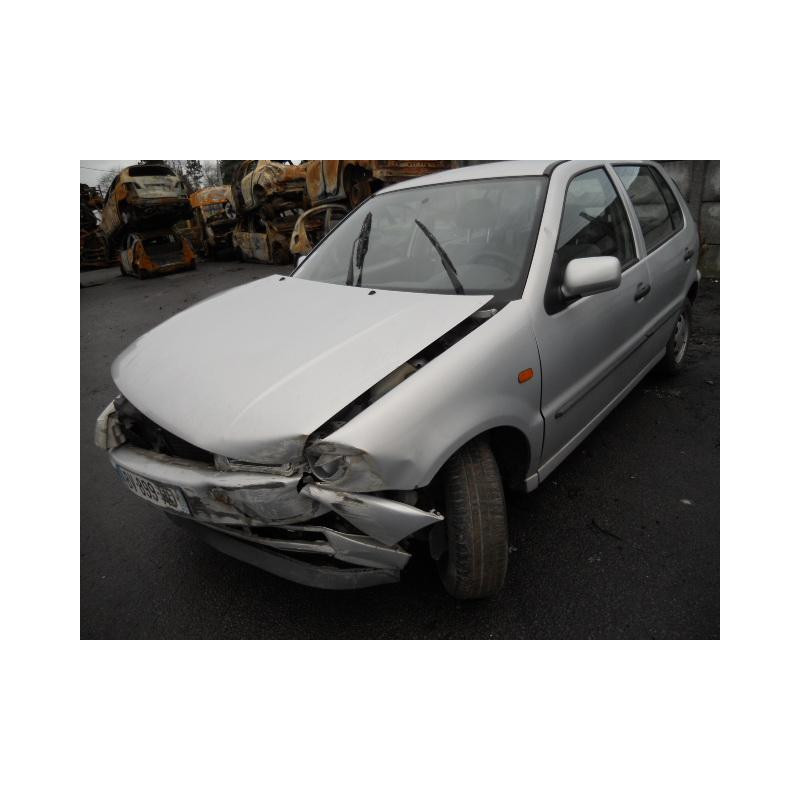 Leve vitre mecanique arriere gauche VOLKSWAGEN POLO 3 Photo n°2