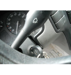 Leve vitre mecanique arriere gauche VOLKSWAGEN POLO 3