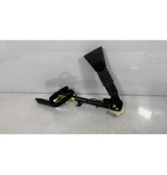 Pretensionneur de ceinture avant gauche OPEL MERIVA A