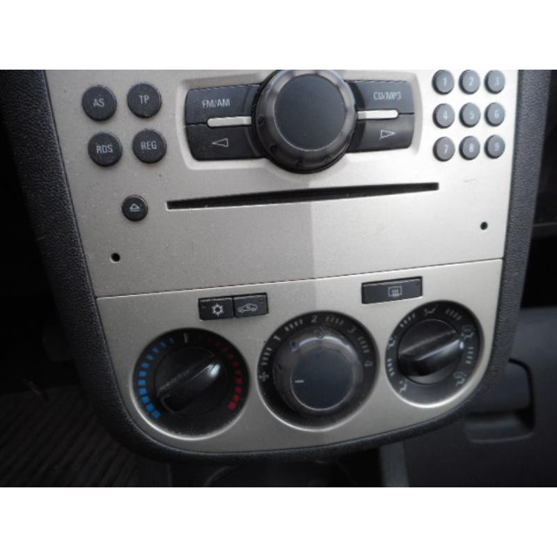 Volant OPEL CORSA D Photo n°7