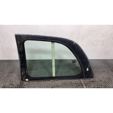 Vitre arriere droit CHRYSLER VOYAGER 3