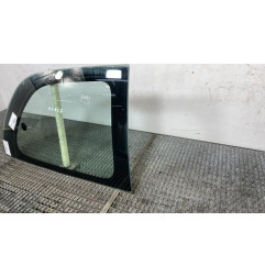 Vitre arriere droit CHRYSLER VOYAGER 3