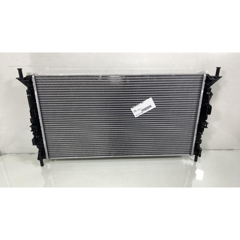 Radiateur eau FORD C-MAX Photo n°2