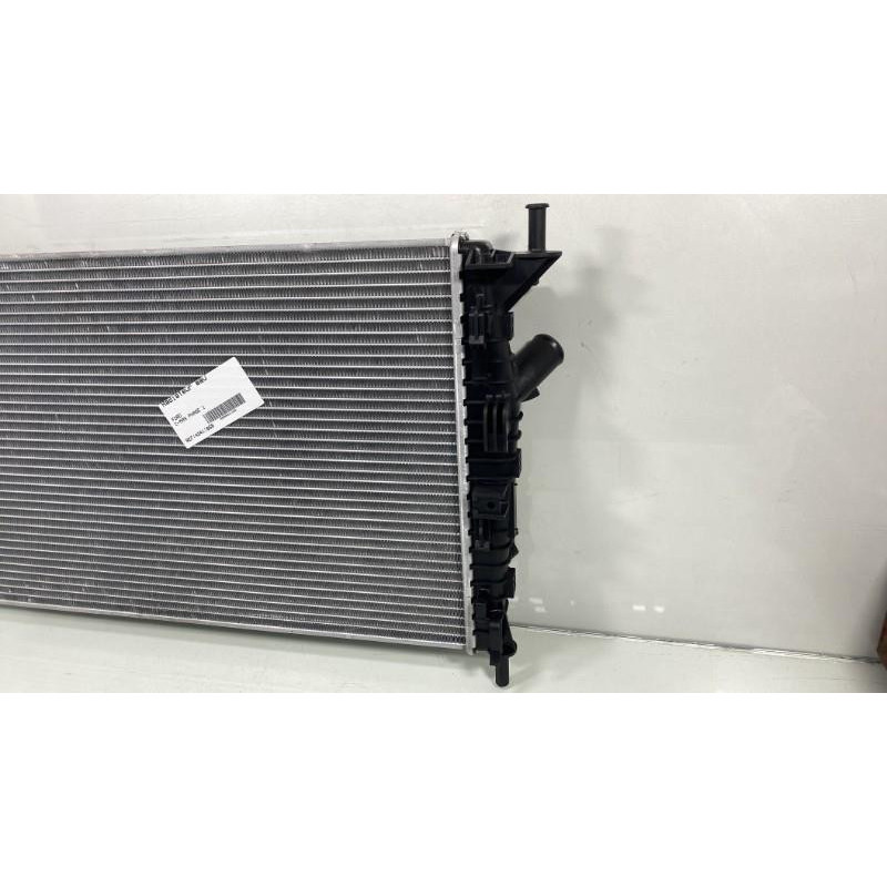 Radiateur eau FORD C-MAX Photo n°3