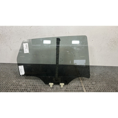 Vitre arriere droit NISSAN QASHQAI 1 Photo n°1