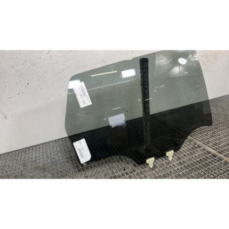 Vitre arriere droit NISSAN QASHQAI 1