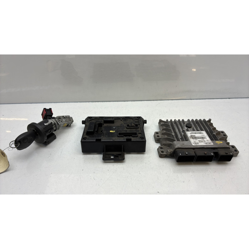 Kit de demarrage RENAULT GRAND MODUS Photo n°1