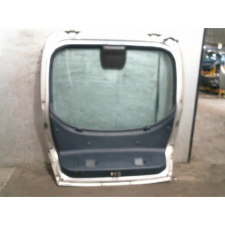 Malle/Hayon arriere MITSUBISHI CARISMA Photo n°1
