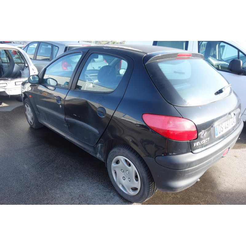 Pare choc avant PEUGEOT 206 Photo n°8
