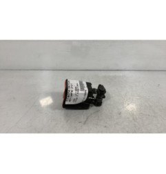 Attache ceinture arriere droit FORD FOCUS 2