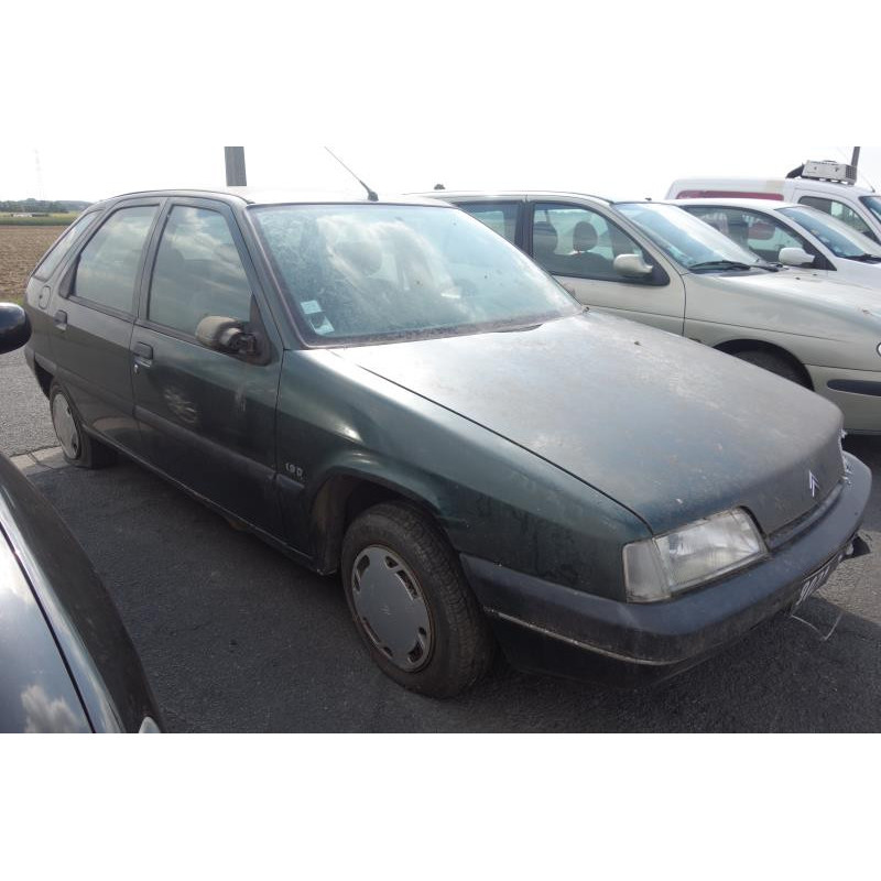 Vitre avant gauche CITROEN ZX Photo n°4
