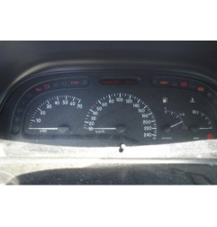 Vitre arriere droit RENAULT LAGUNA 1