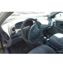 Vitre arriere droit RENAULT LAGUNA 1