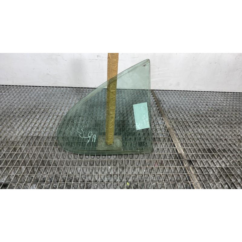 Custode arriere gauche (porte) RENAULT MEGANE 1 Photo n°4