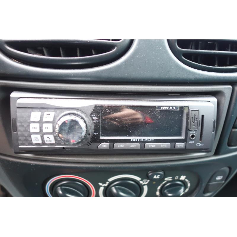Custode arriere gauche (porte) RENAULT MEGANE 1 Photo n°12