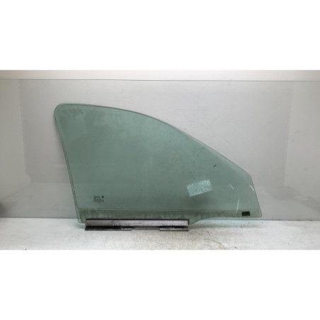 Vitre avant gauche OPEL CORSA B Photo n°1