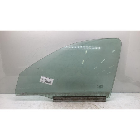 Vitre avant gauche OPEL CORSA B