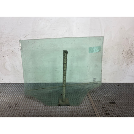Vitre arriere droit FIAT STILO Photo n°1