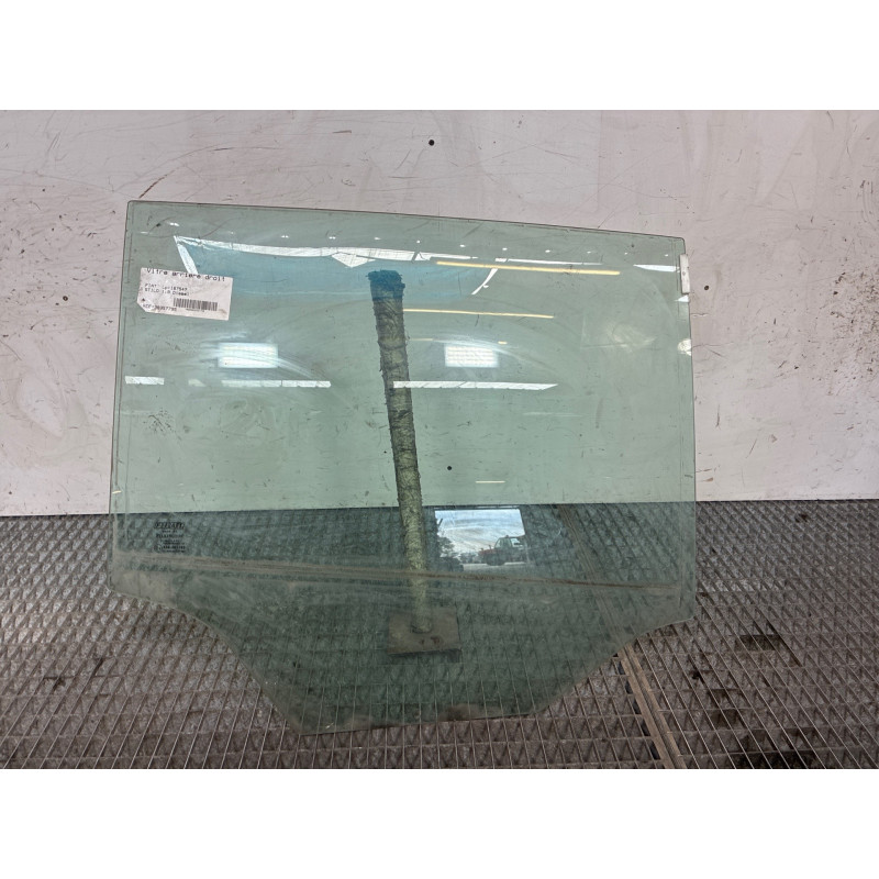 Vitre arriere droit FIAT STILO Photo n°2