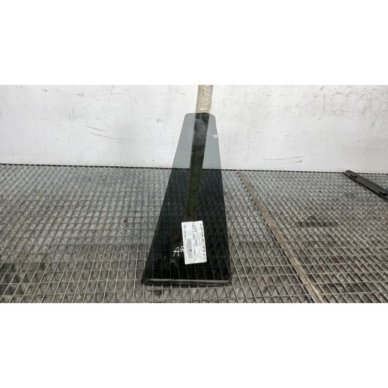 Custode arriere droit TOYOTA RAV4 3 Photo n°1