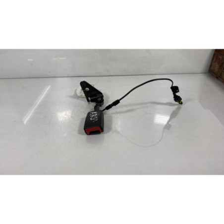 Attache ceinture arriere droit CITROEN C5 2 Photo n°1