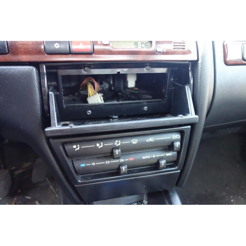 Retroviseur droit CITROEN XANTIA Photo n°7