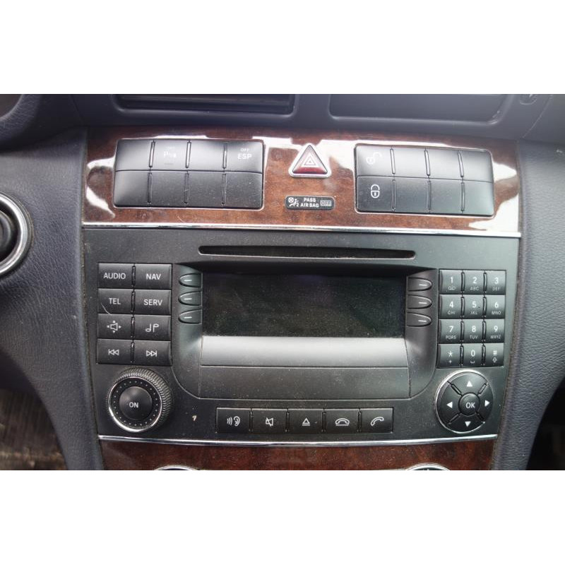 Vitre avant droit MERCEDES CLASSE C 203 Photo n°13