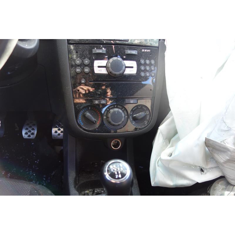 Alternateur OPEL CORSA D Photo n°9