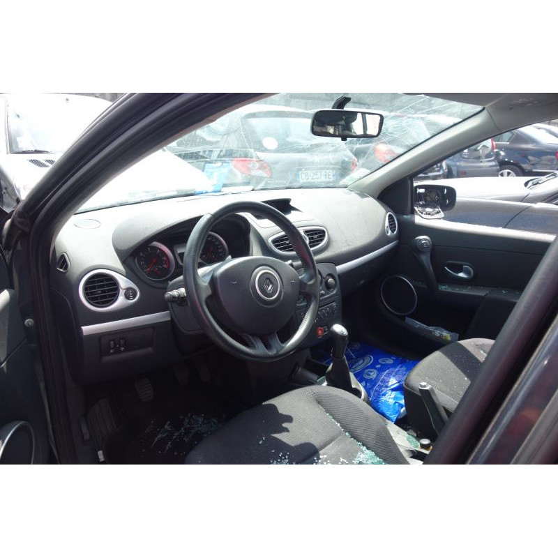 Renfort pare choc arriere (traverse) RENAULT CLIO 3 Photo n°10