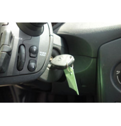 Renfort pare choc arriere (traverse) RENAULT CLIO 3
