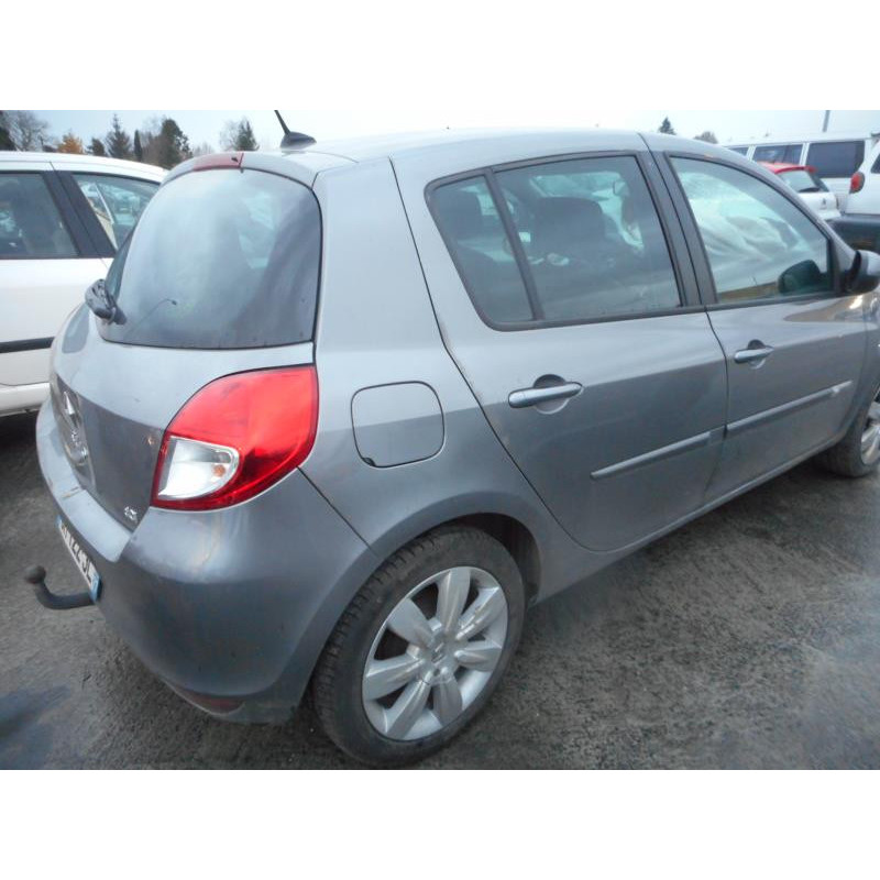 Ecran GPS RENAULT CLIO 3 Photo n°7