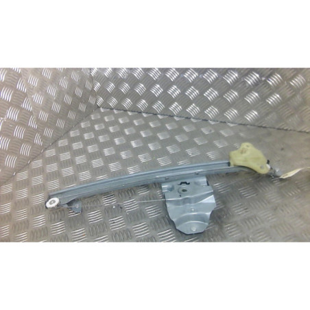 Leve vitre electrique avant droit RENAULT CLIO 4 Photo n°1