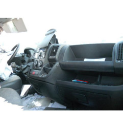 Serrure avant droit PEUGEOT BOXER 3