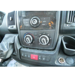 Serrure avant droit PEUGEOT BOXER 3
