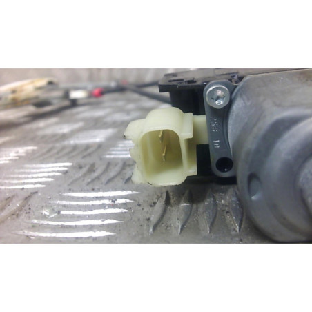 Leve vitre electrique avant droit FORD FIESTA 6