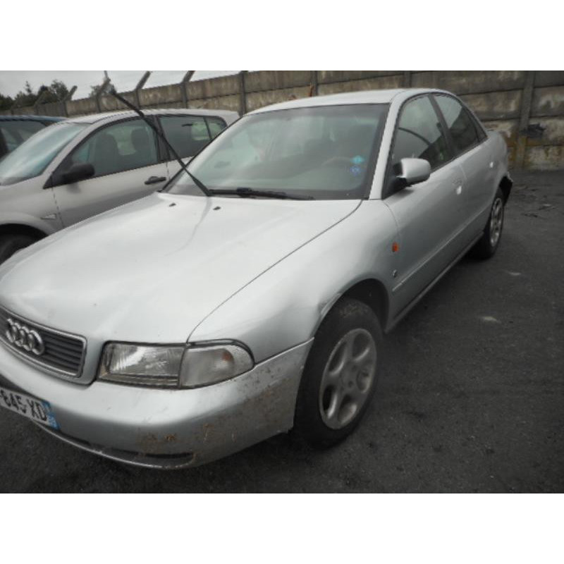 Calandre AUDI A4 1 Photo n°5