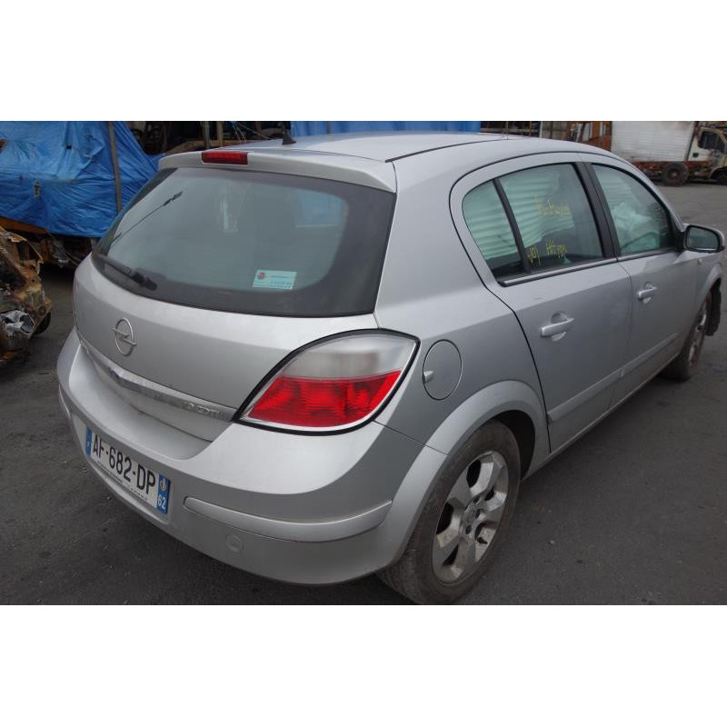 Malle/Hayon arriere OPEL ASTRA H Photo n°4