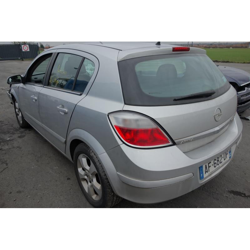 Malle/Hayon arriere OPEL ASTRA H Photo n°5