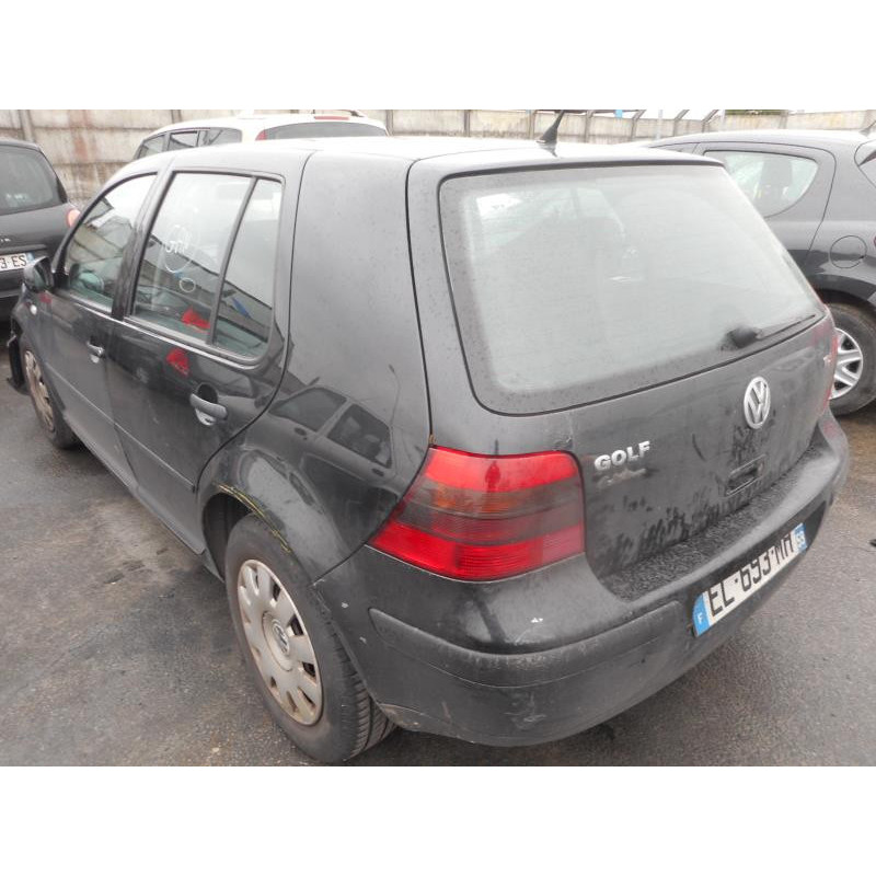 Pare choc arriere VOLKSWAGEN GOLF 4 Photo n°13
