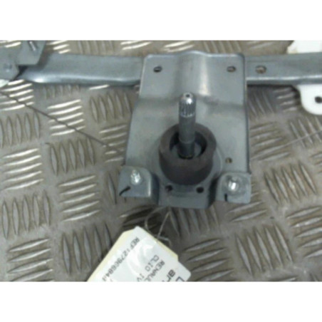 Leve vitre mecanique arriere droit RENAULT CLIO 4