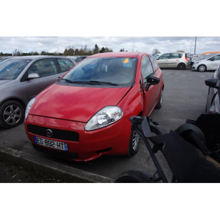 Renfort pare choc arriere (traverse) FIAT GRANDE PUNTO