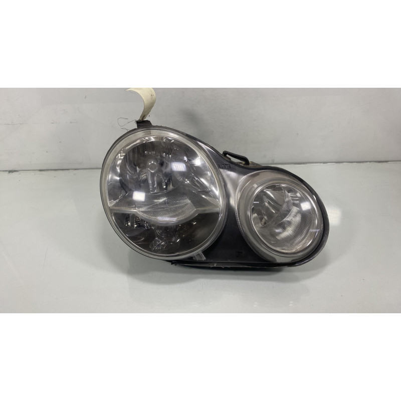Optique avant principal droit (feux)(phare) VOLKSWAGEN FOX Photo n°1