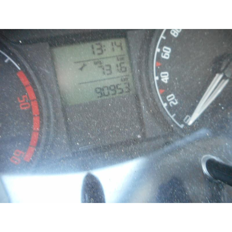 Bouton de warning SKODA FABIA 2 Photo n°11