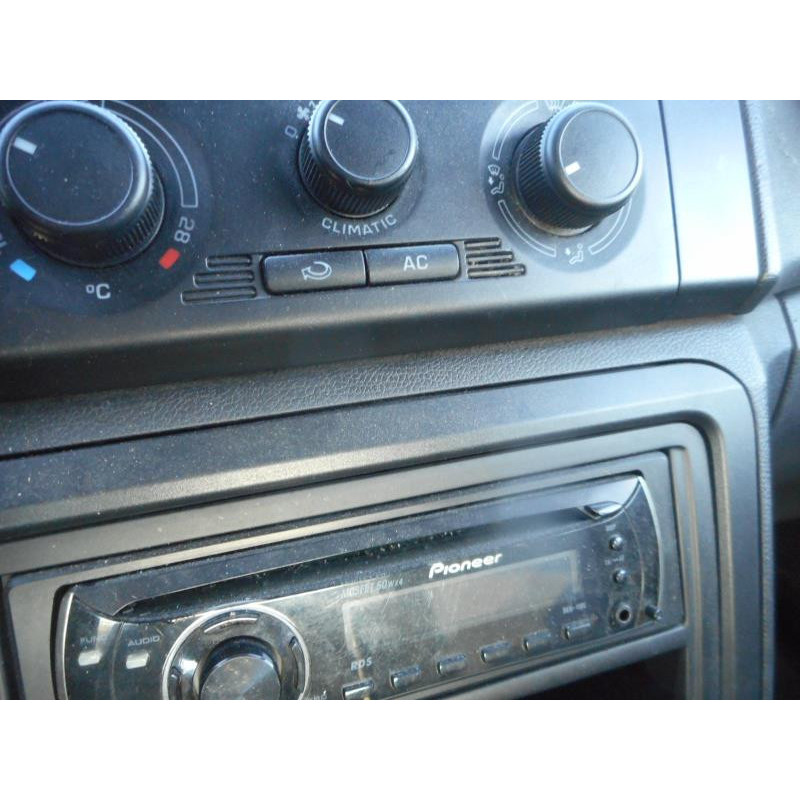 Commande de phare SKODA FABIA 2 Photo n°10