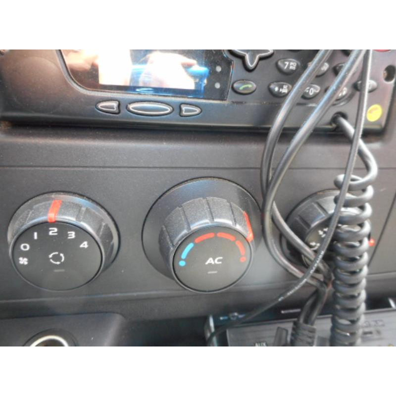 Bras essuie glace avant droit RENAULT MASTER 3 Photo n°9