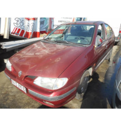 Retroviseur gauche RENAULT MEGANE 1
